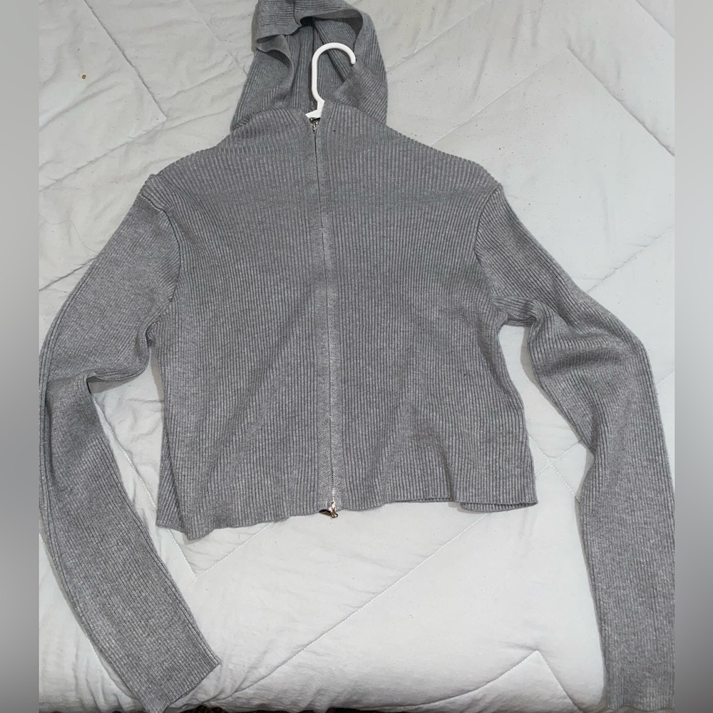 Grey cut off hoodie - thin zip up